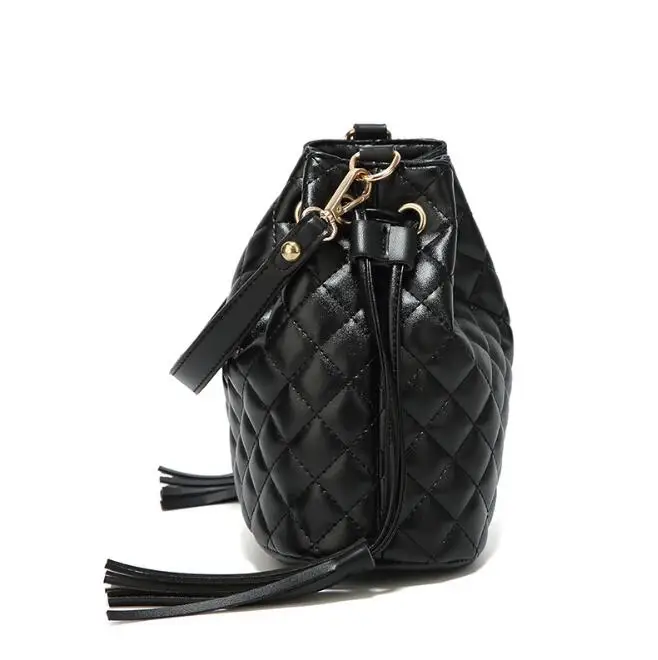 Новая Брендовая женская сумка на одно плечо модная сумка-мешок с кисточками