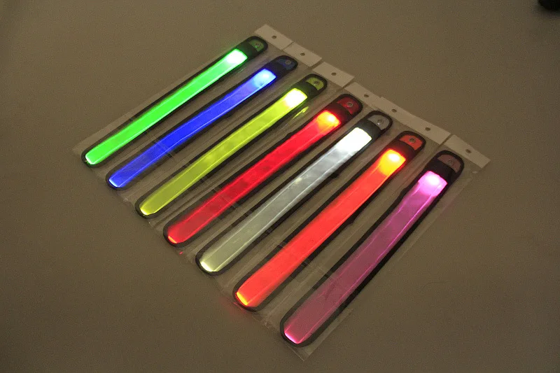 50pcs Nylon LED Sports Slap Wrist Strap Bands Wristband Light Flash Bracelet Glowing Armband Flare Party Concert wa3054 | Дом и сад