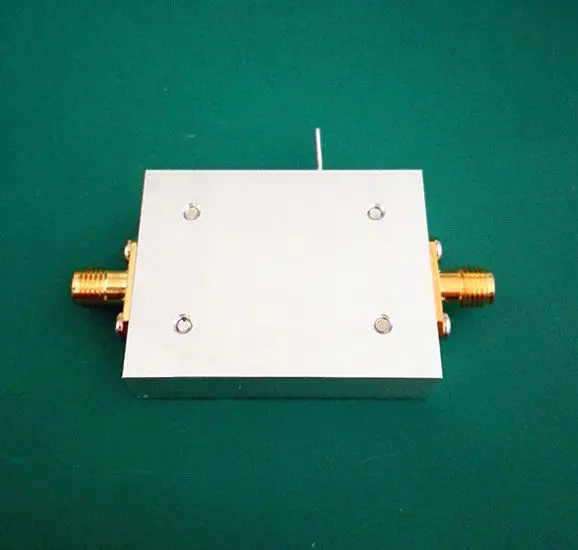 LNA 50 MHZ 4GHZ NF = 0.6dB Ультра низкий уровень шума Высокая линейность RF усилитель HF FM VHF UHF