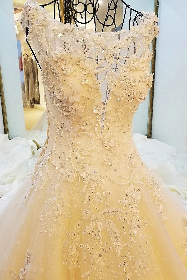 Роскошное Свадебное платье с рукавом до локтя и кристаллами белое яркое