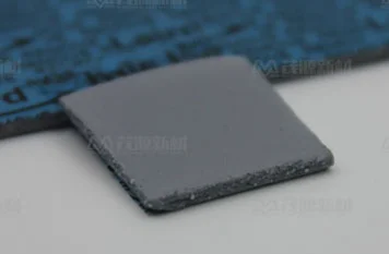 Высокопроводящая силиконовая прокладка для светильников искусственная