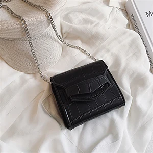 FEMALEE INS, хит, ПУ кожа, Аллигатор, мини клатч, женские милые маленькие сумки через плечо, Квадратный Круг, женские цепочки, модные вечерние сумки на плечо - Цвет: Black Square