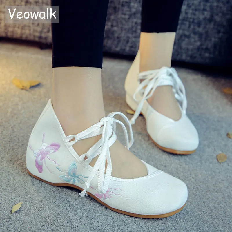 Женские парусиновые балетки Veowalk с вышивкой бабочки на шнуровке в стиле ретро