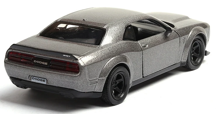 Спортивный автомобиль Dodge Challenger SRT 1:36 модель автомобиля из сплава под давлением