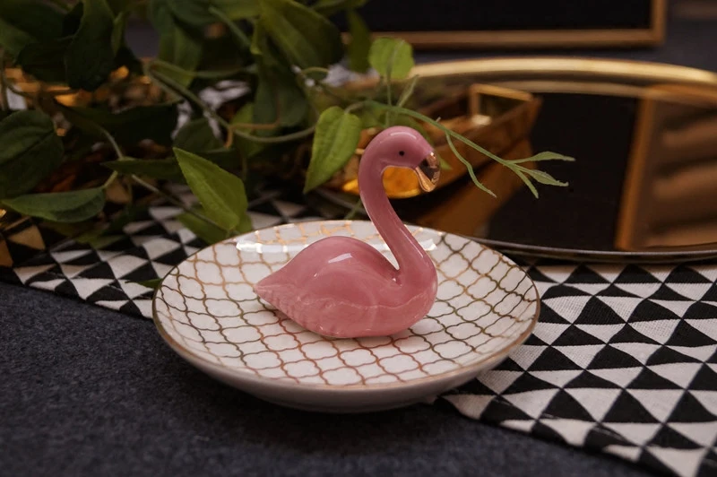 Модная бижутерия тарелка Ожерелье Серьги Кольца Розовый фламинго подставка
