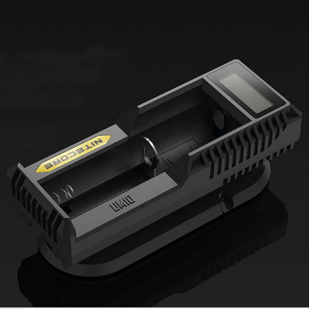 100% Оригинал Новое Прибытие UM10 Nitecore Умный Зарядное Устройство Digicharger ЖК-Дисплей