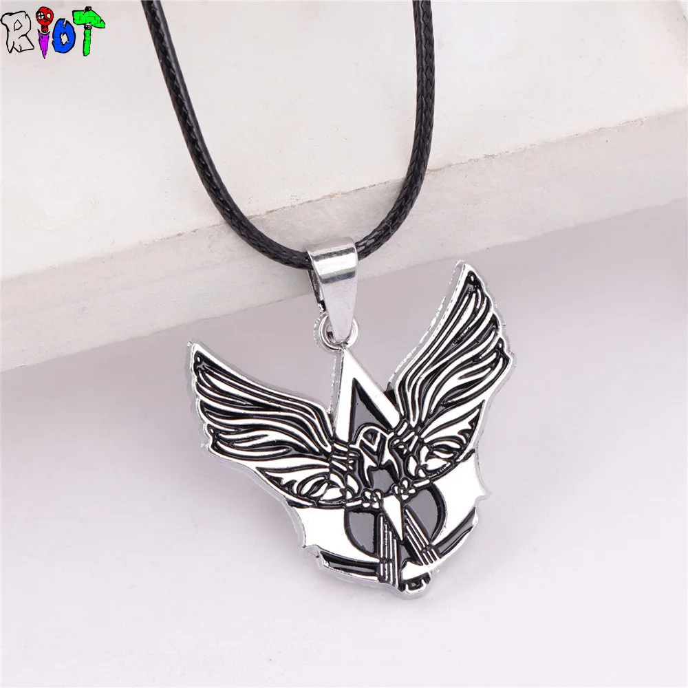 Кожаное ожерелье с цепочкой Game Assassins цепочка трос подвеска зубчатым лезвием