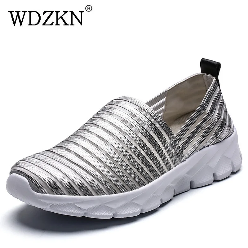 

WDZKN New Women Flat Shoes Summer Slip On Loafers Lightweight Breathable Mesh Shallow Shoes Women Casual Shoes Zapatos Mujer