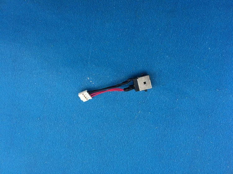

Новый разъем питания постоянного тока с кабелем для Toshiba Portege Z830 Z835 Z930 Z935 P/n: P000552850