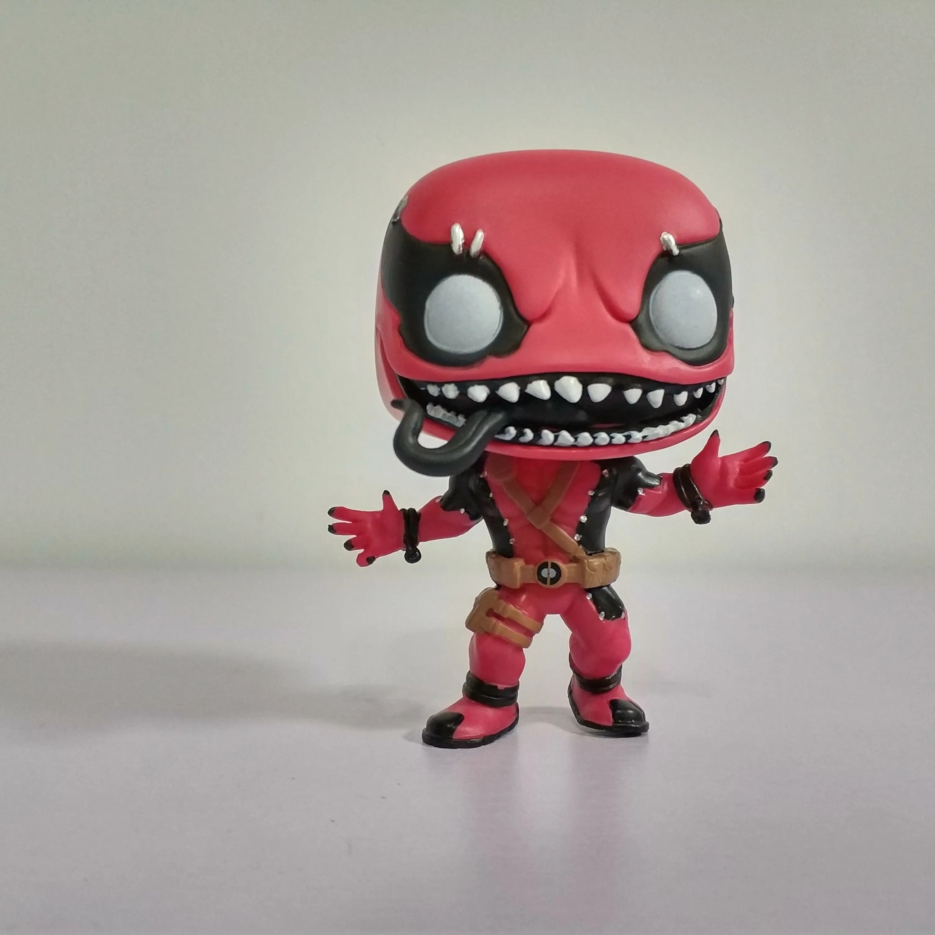 Поп-Мстители: Endgame marver Venom и Deadpool Модель Коллекционная модель игрушки для детей