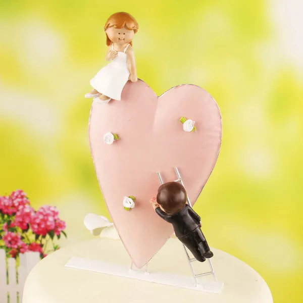 Resin bride and groom wedding cake toppers couple Angel came to the world Cake Topper Figurine for Wedding Supplies