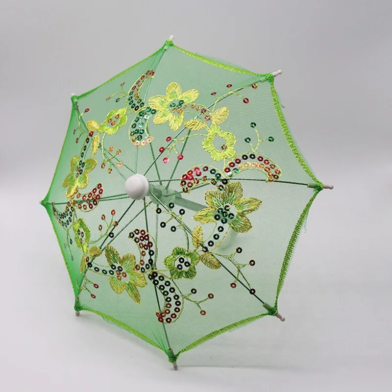 Зеленый NEW Lace Umbrella Doll Accessories Handmade Doll's Embroidered Umbrella For 1/3 1/4 1/6 BJD Dolls Toy Accessories - Цвет: Зеленый