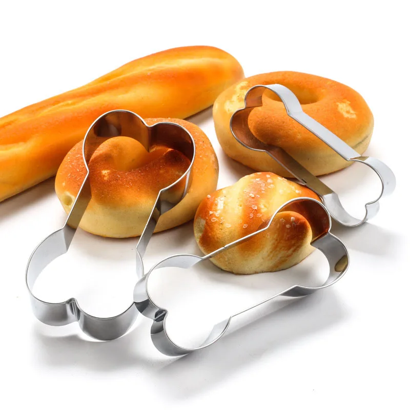 

3Pcs/Set Stainless Steel Bone Biscuit Mold Baking Tools 3D Dog Bone Cookie Molds Kitchen Accessories Cake Decorating Tool Moulds