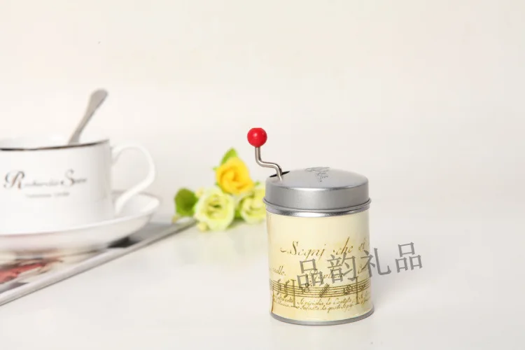 1PC 4 Designs Paper Round Hand Crank Music Box 18 Notes Movement DIY Romantic Musica Christmas Present KN 007 | Дом и сад