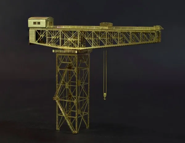 

1/700 IJN 150t Giant Cantilever (Nagasaki),(Metal Military Building Model,Not Assembled)