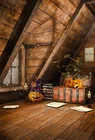 Фон для Хэллоуина тыквы свечи книги в деревенском деревянном доме с окном виниловые тканевые фоны для фотостудии