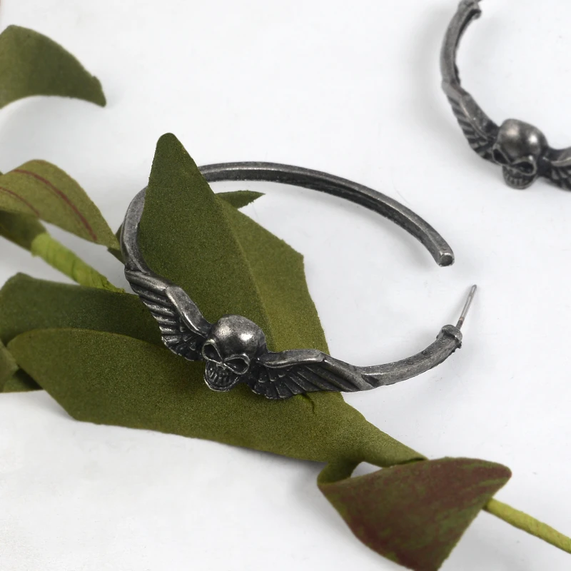 Серьги-кольца в виде черепа металлические черные большие круглые серьги для