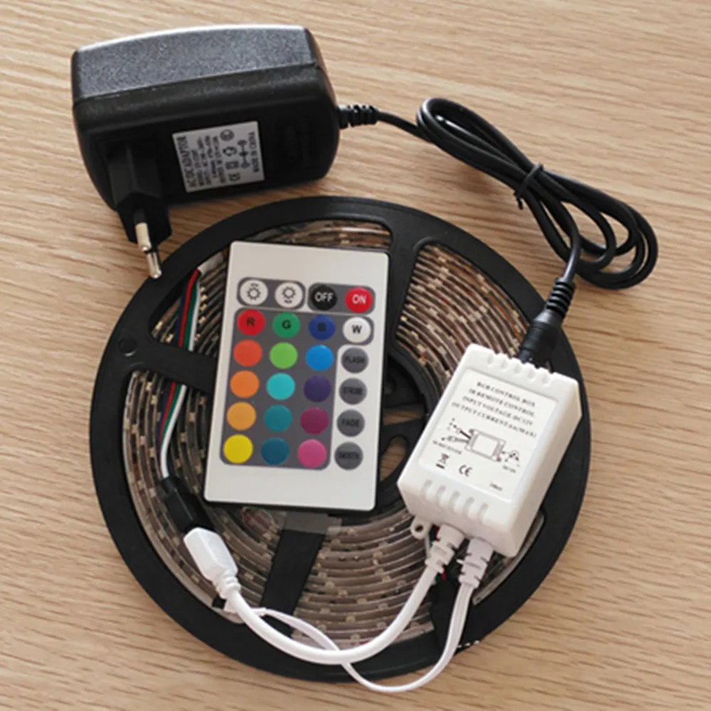 5M 3528 RGB 300 SMD Водонепроницаемые гибкие светодиодные полосы + сетевой адаптер на 24В