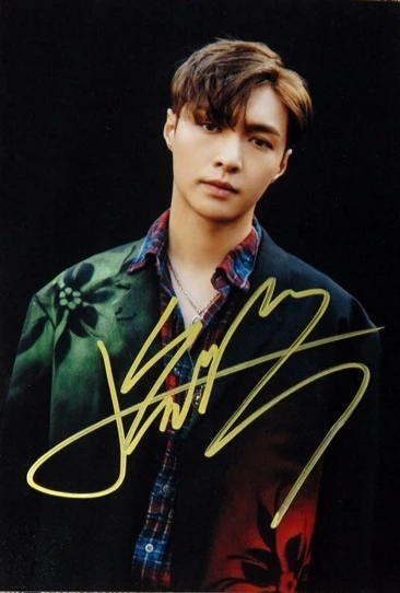 Подписанный на EXO LAY фото с автографом не беспорядочный мой TEMPO 6 версий 4*6