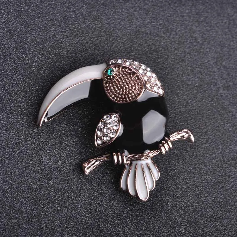 Милая брошь в виде птицы с булавкой эмалированная черная кристаллами для женщин