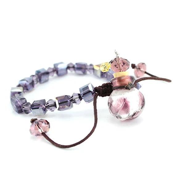 Стеклянный диффузор с эфирным маслом квадратный стеклянный флакон бусинами