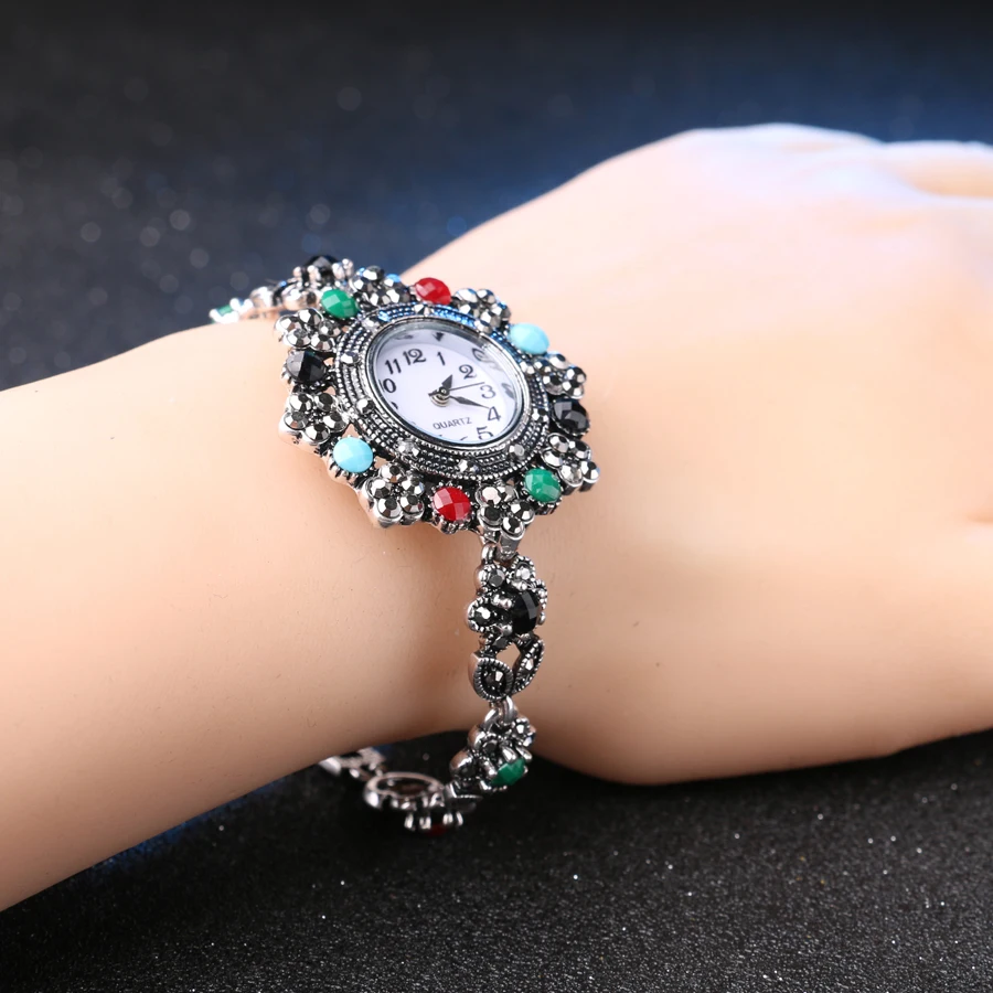 Изысканные декоративные часы в стиле ретро для женщин цветочные хрустальные