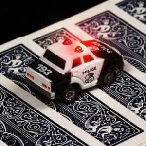 Реквизит для японской машины чтобы найти карту (полиция нашла карту) | Игрушки и