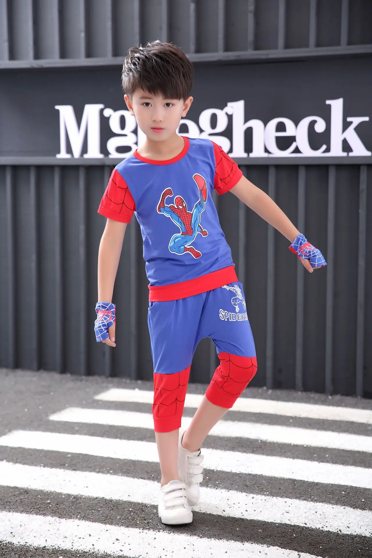 2019 Kids Boys T-shirt Tops with Cape Superman Batman Children summer Short Sleeve t-shirt Tee tops Baby Clothes custume |