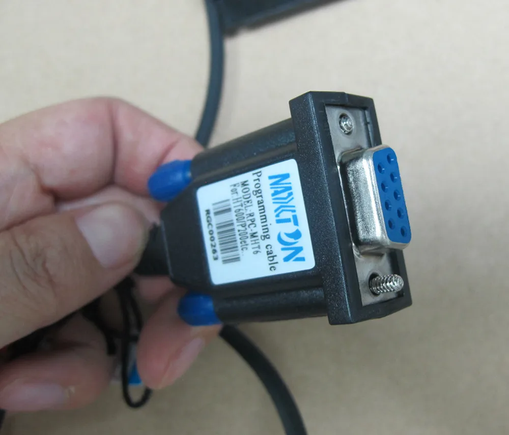 

OPPXUN Writing frequency line serial intercom for MOTOROLA MTX820,MTX888,MTX900,P200,P210,P500,HT600,HT600A,HT600E radios