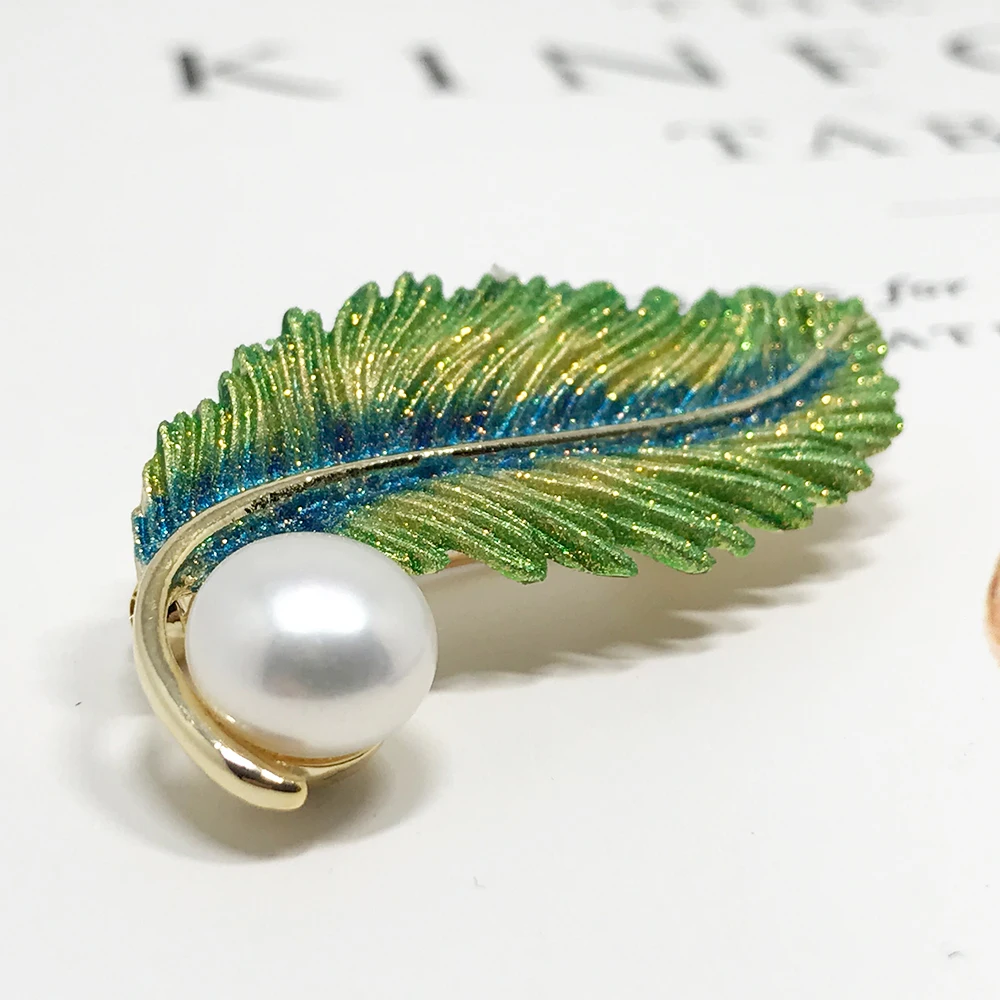 Nobuer Trendy Feather Type Brooches For Women With Real Pearls Brooch Alloy Materials Badges As Fashion Gifts | Украшения и