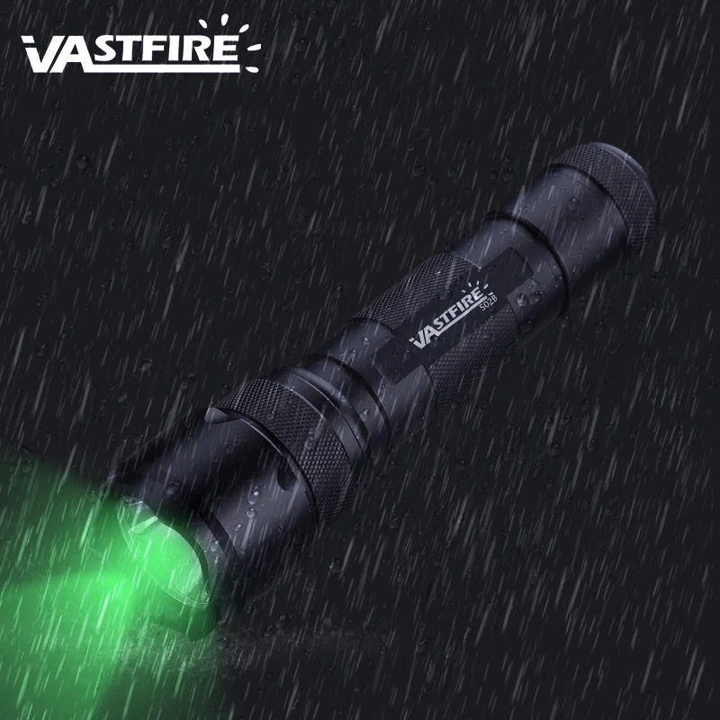 

One LED lamp beads 350LM Q5 Green color Light LED Flashlight hunting torches+18650 Battery+Charger+Holder