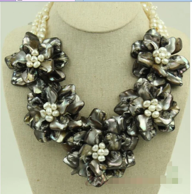 

beautiful Popular black MOP shell FW pearl flower necklace earrings set