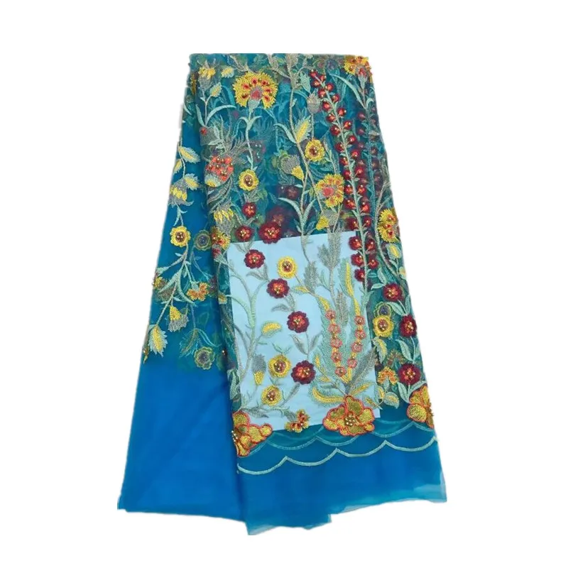 2017 новейший дизайн вышитая бисером кружевная ткань с красивой цветочной