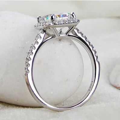 Потрясающее качественное обручальное кольцо из белого золота 3CT 585 с