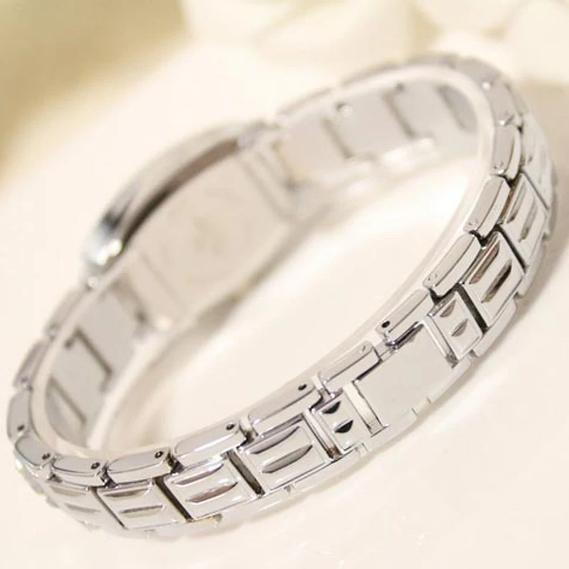 Часы BS женские кварцевые золотые стразы браслет 2017 г.