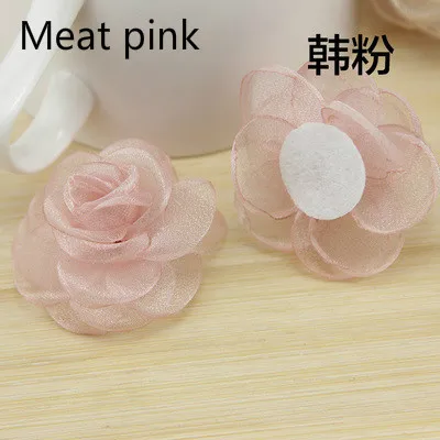 Meat pink 10 шт./Партия DIY 4 см материал волос сгоревший край кружева патч аппликация снег пряжа роза цветок стерео ручной шпилька ткань аксессуары - Цвет: Meat pink