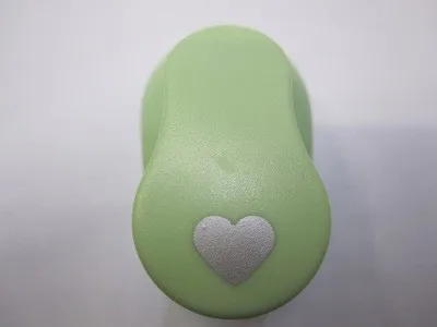 Love Мини furador 8/10 мм с украшением в виде милого цветка Бумага резак пуансон ручная машина для тиснения просверленные Скрапбукинг furadores Эва(этиленвинилацетат - Цвет: Love