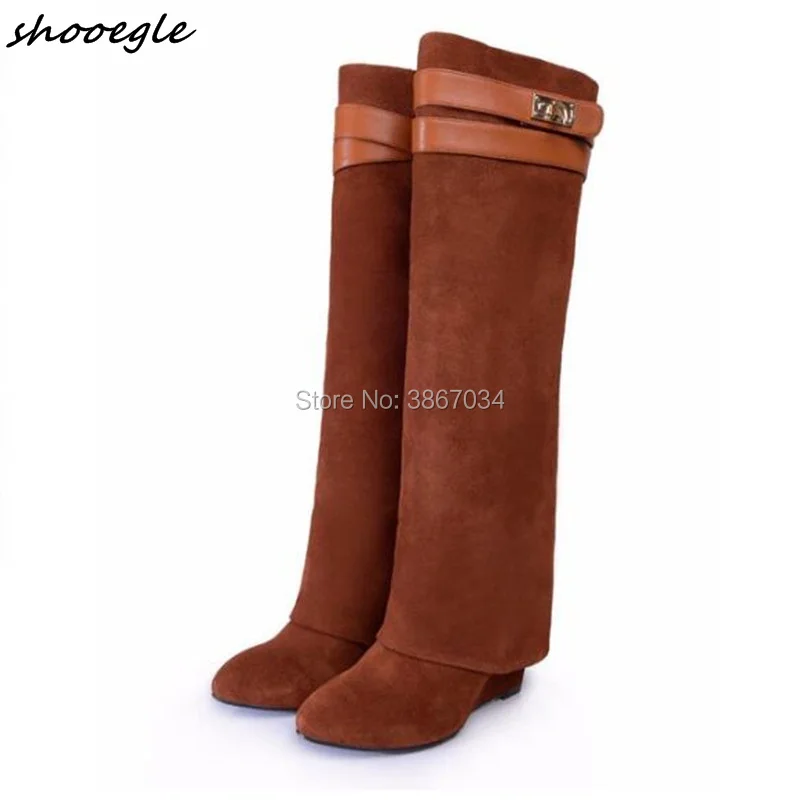 Классические дизайнерские женские сапоги SHOOEGLE до колена на танкетке рыцарские с