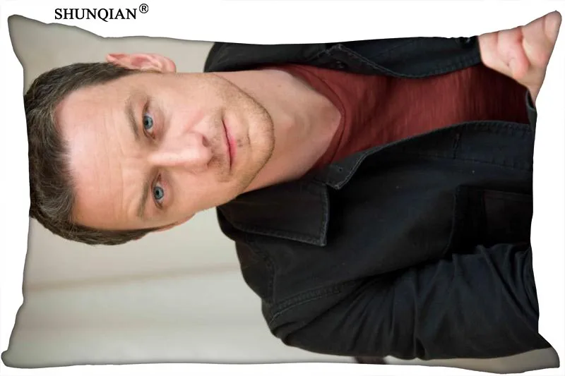 Новинка наволочка James McAvoy на застежке Размер чехла 45x35 см 40x60 45x75 50x75 (две
