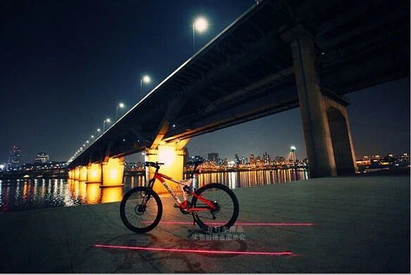 Задний фонарь для велосипеда (5 светодиодов + 2 лазера) задний велосипедный