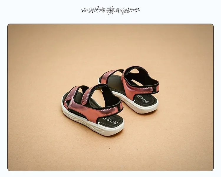 COZULMA kids/Летний стиль; яркие золотые и серебряные пляжные сандалии для мальчиков; Крючки для девочек; сандалии на петлях; Летняя обувь; Размеры 26-35