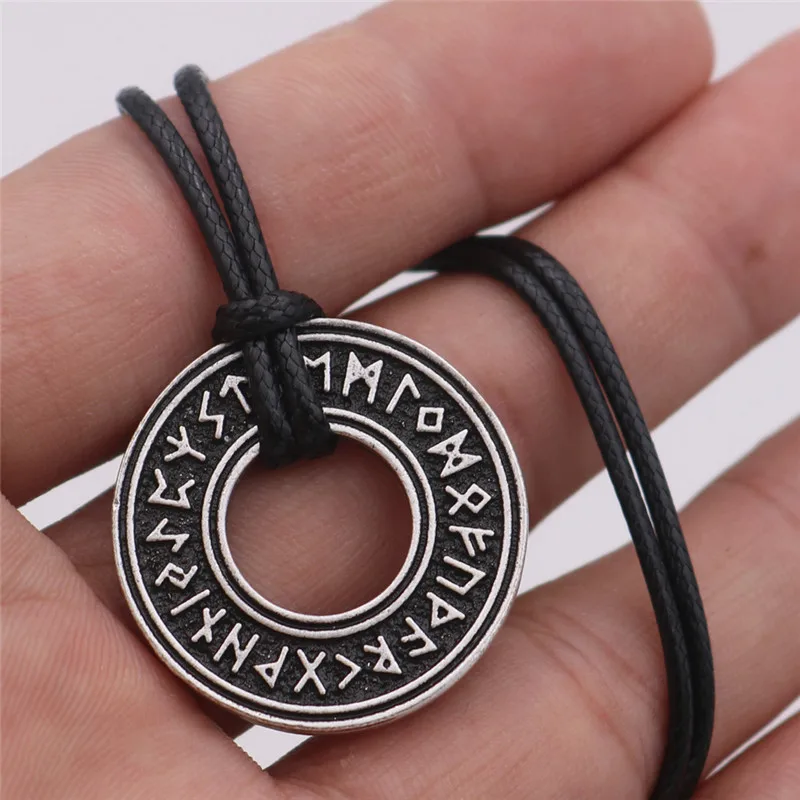 Black Rope Silver Ностальгия Викинг украшения руны Рунический Амулет Круг Кулон ожерелье Северный талисман - Окраска металла: Black Rope Silver