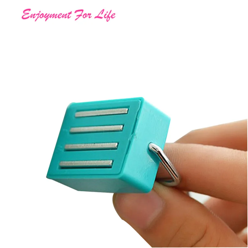 Горячие Супер всасывающие магнитные крючки чтобы повесить Бесплатный