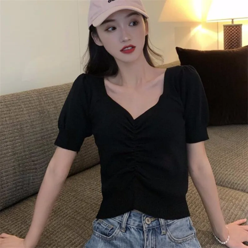 

2021 Summer New Korean Sexy Shirring V collar Slim Short Sleeve T-shirt Women Casual Knitting Tshirt p1160
