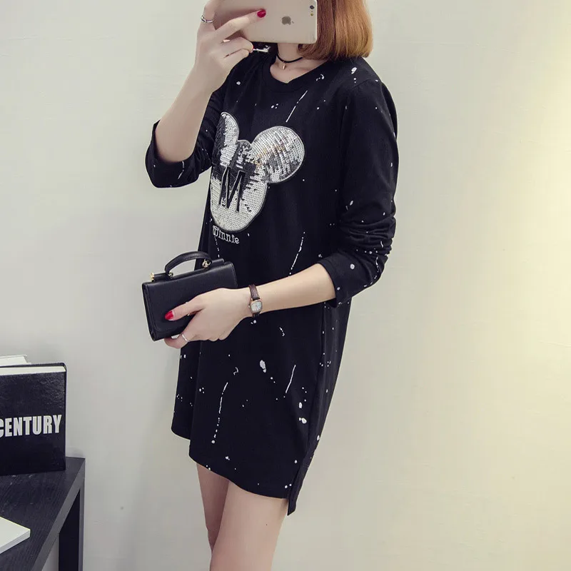 Платье-рубашка большого размера с принтом в горошек и героями мультфильмов