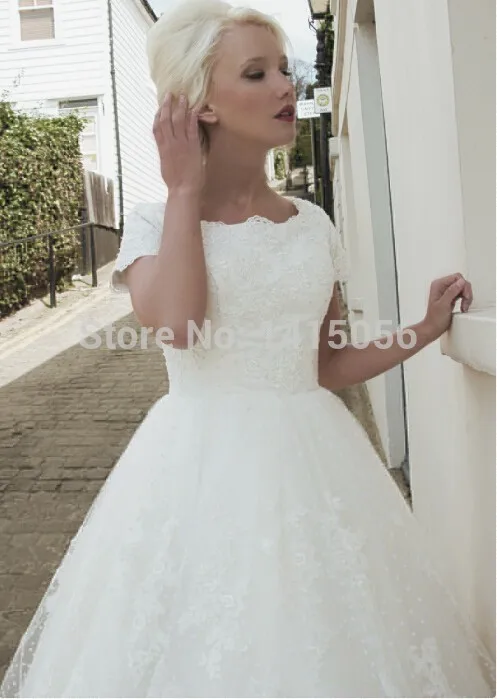 2 Wholesale Free Shipping Fashion Jewel Neck Applique Bridal Gowns Short Sleeve Tea Length Tulle Ball Gown Wedding Dress | Свадьбы и