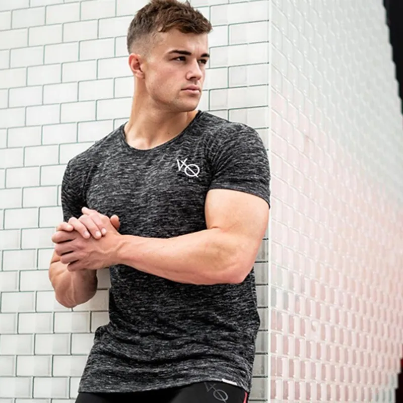2019VQ Новая мужская спортивная футболка для бега 95% хлопковые футболки топы мужчин