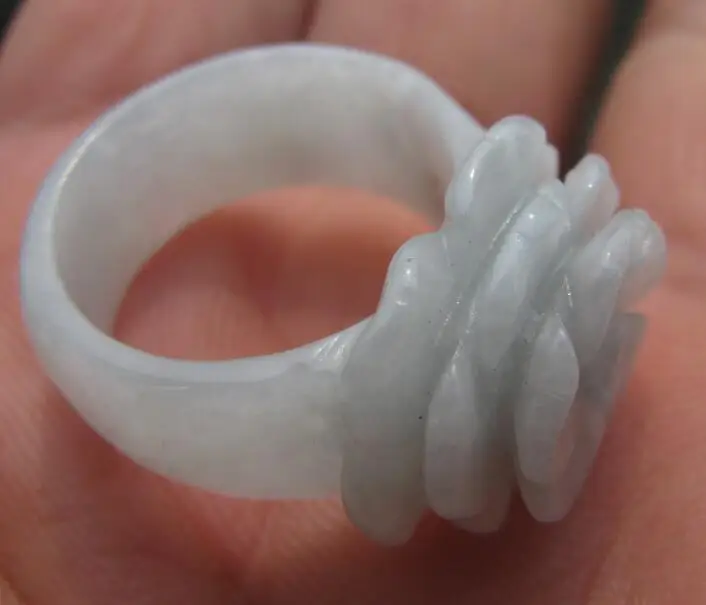 Женское кольцо из натурального жадеита Размер 6 75 | Украшения и аксессуары