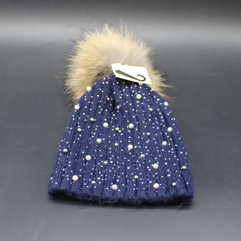 Женская зимняя вязаная шапка с помпоном из натурального меха енота|female cap|winter