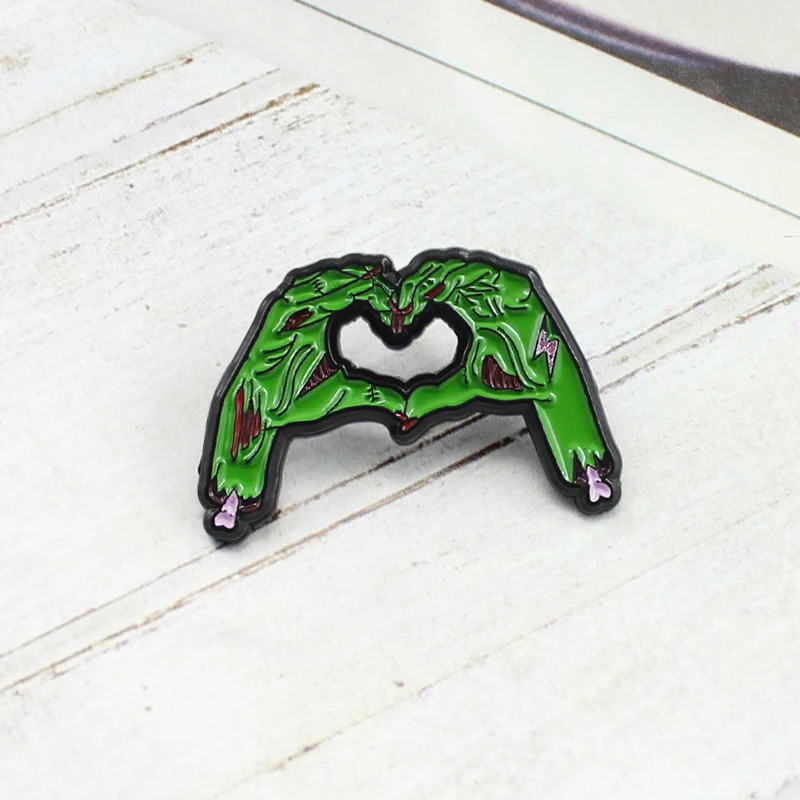 GDHY Green Skeleton Skull Hands Corpse Pins Brooch Heart-shaped Enamel Gothic Lapel Shirt Bag Halloween Jewelry | Украшения и